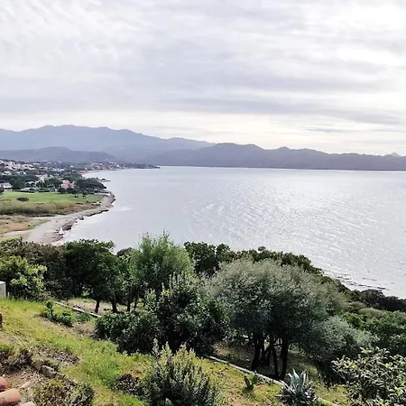 Sur La Baie De Saint Florent Apartament