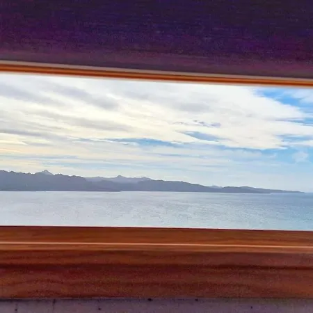 Sur La Baie De Saint Florent * Patrimonio